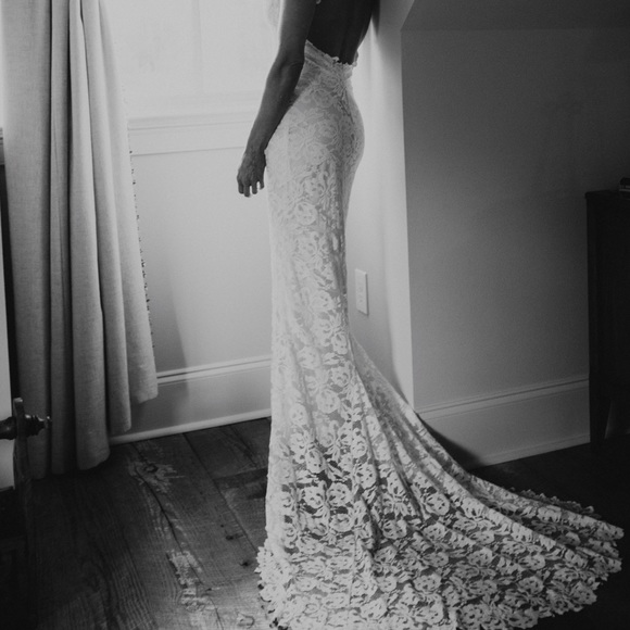 Grace Loves Lace Wedding Dress - Picture 5 of 16